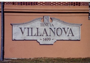 scritta tenuta villanova